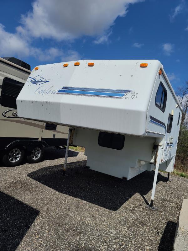 1998 Bigfoot RV 3000 1998 Bigfoot RV 3000