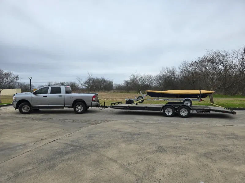 24' Lowboy W/Dovetail