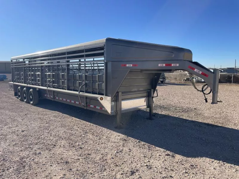 2026 GR Trailers 6.8' x 32' Gooseneck Tri Axle Stock Trailer