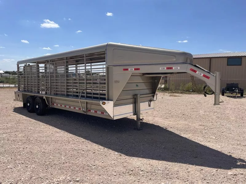 2025 GR TRAILERS 6.8' x 24' Gooseneck Stock Trailer