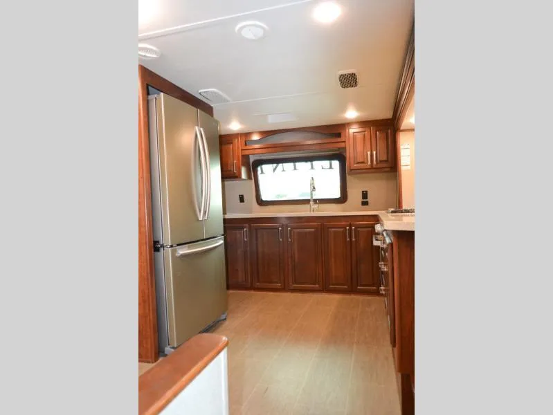 used Travel Trailers Keystone RV Alpine for sale, in Titusville, FL Thumbnail 11