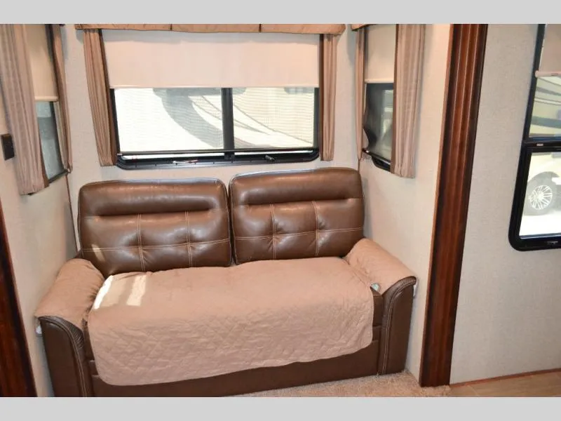 used Travel Trailers Keystone RV Alpine for sale, in Titusville, FL Thumbnail 8