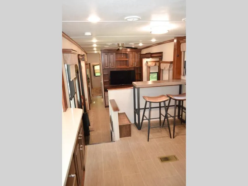 used Travel Trailers Keystone RV Alpine for sale, in Titusville, FL Thumbnail 18