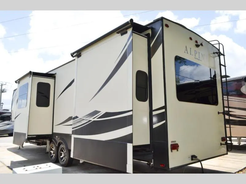 used Travel Trailers Keystone RV Alpine for sale, in Titusville, FL Thumbnail 5