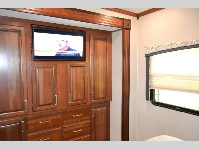 used Travel Trailers Keystone RV Alpine for sale, in Titusville, FL Thumbnail 25