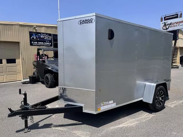 2025 Cargo Express EX DLX Flat Top V-Nose Enclosed 5'x10' 