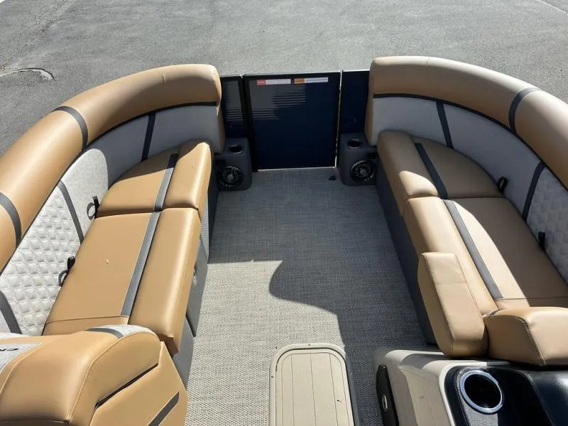 new Other Trailers Crest  for sale, in Ballston Lake, NY Thumbnail 17