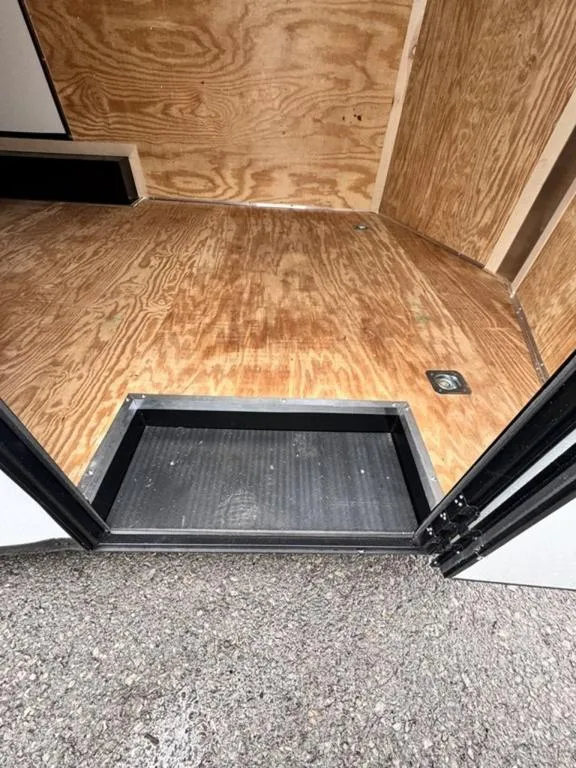 new Cargo (Enclosed) Trailers Homesteader Trailers  for sale, in Ballston Lake, NY Thumbnail 9