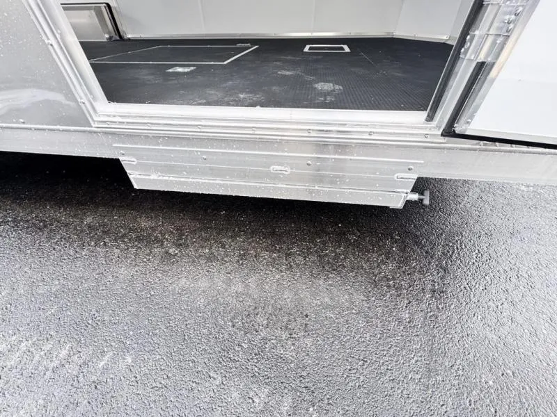 new Cargo (Enclosed) Trailers NEO Trailers  for sale, in Ballston Lake, NY Thumbnail 7