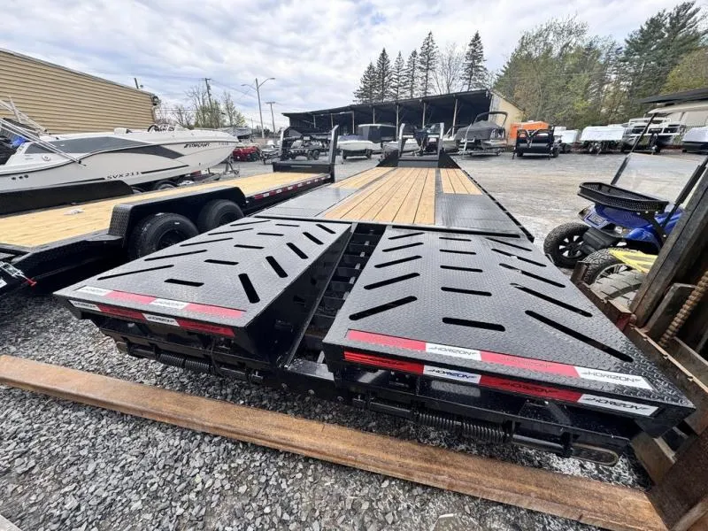 2026 Horizon Trailer FHZ 25K 102"X26' GN Flatdeck W/ 5' Dovetail W/ Mou 