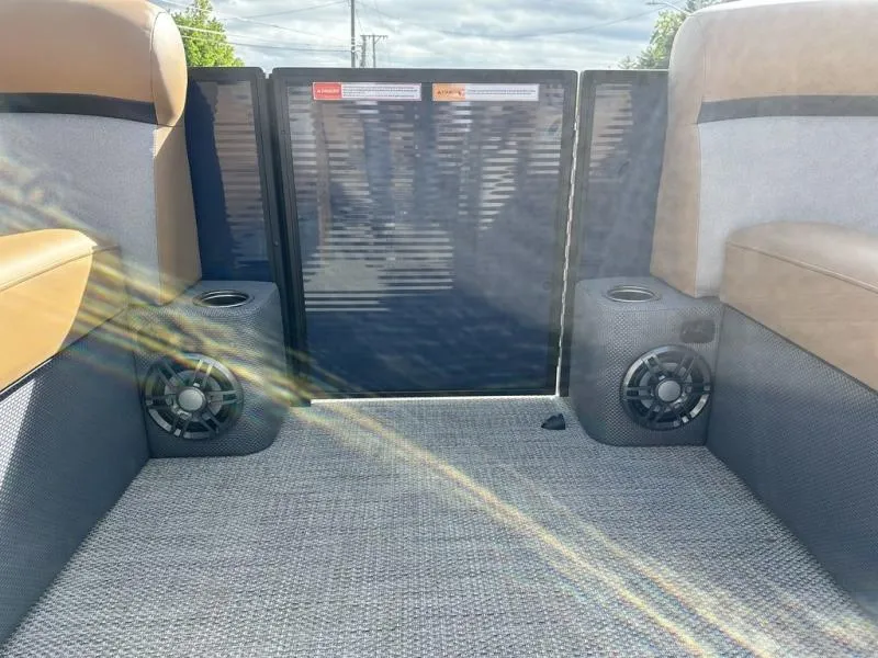 new Other Trailers Crest  for sale, in Ballston Lake, NY Thumbnail 19