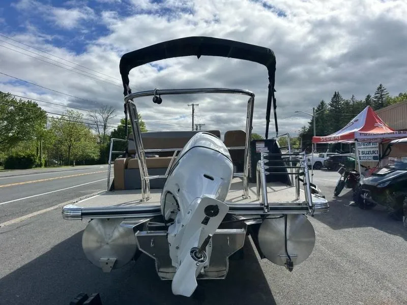 new Other Trailers Crest  for sale, in Ballston Lake, NY Thumbnail 9