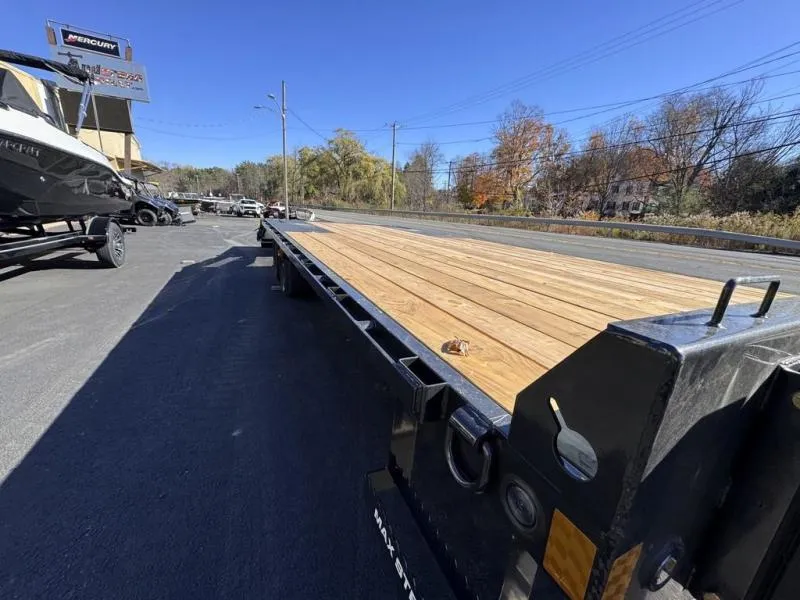 new Equipment / Flatbed Trailers Load Trail  for sale, in Burnt Hills, NY Thumbnail 5