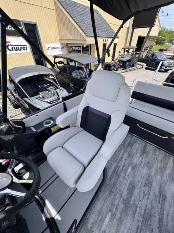 new Other Trailers Crest  for sale, in Ballston Lake, NY Thumbnail 23