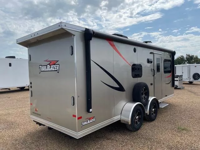 used Toy Haulers Sundowner Trailers  for sale, in Wills Point, TX Thumbnail 6