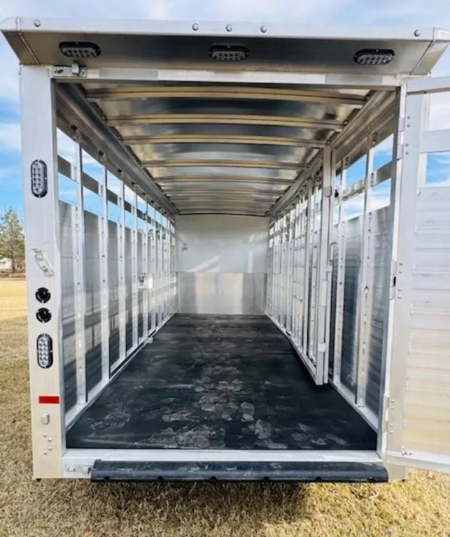 new Stock / Stock Combo Trailers Sundowner Trailers  for sale, in Wills Point, TX Thumbnail 5