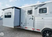 used Horse Trailers Lakota  for sale, in Wills Point, TX Thumbnail 2