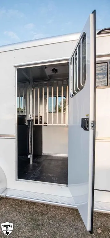 used Other Trailers Sundowner Trailers  for sale, in Wills Point, TX Thumbnail 7