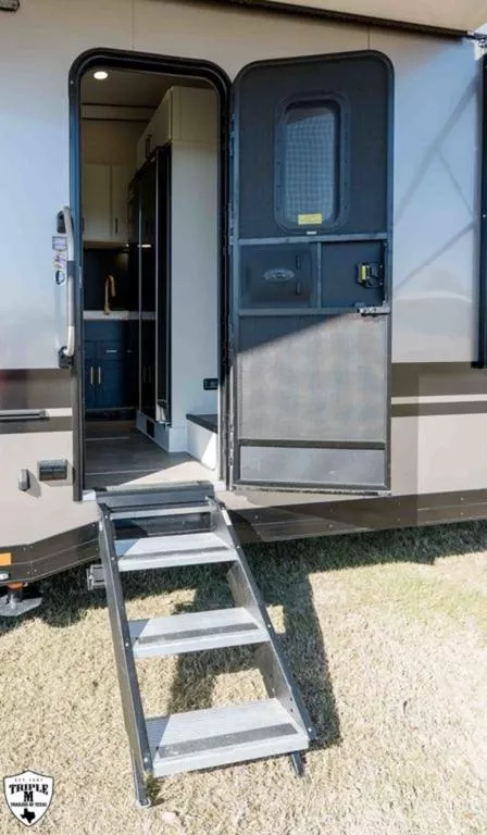 new Toy Haulers ATC  for sale, in Wills Point, AL Thumbnail 10