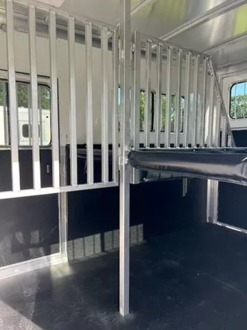 new Horse Trailers Sundowner Trailers  for sale, in Wills Point, TX Thumbnail 2