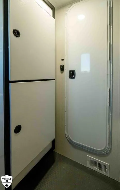 new Toy Haulers ATC  for sale, in Wills Point, AL Thumbnail 16