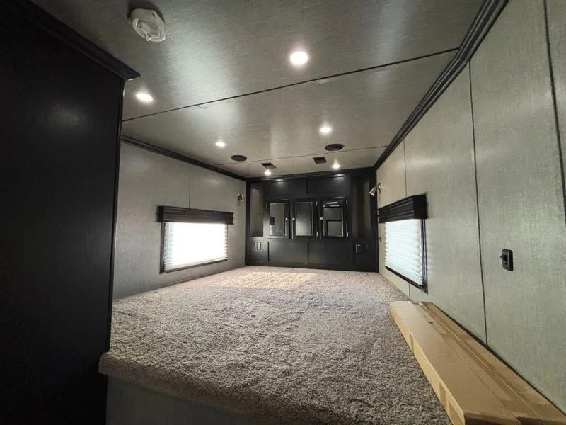 used Toy Haulers Sundowner Trailers  for sale, in Wills Point, TX Thumbnail 8