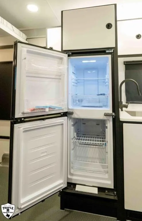 new Toy Haulers ATC  for sale, in Wills Point, TX Thumbnail 13