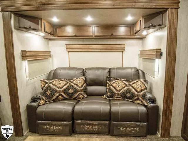 used Toy Haulers Sundowner Trailers  for sale, in Wills Point, TX Thumbnail 4