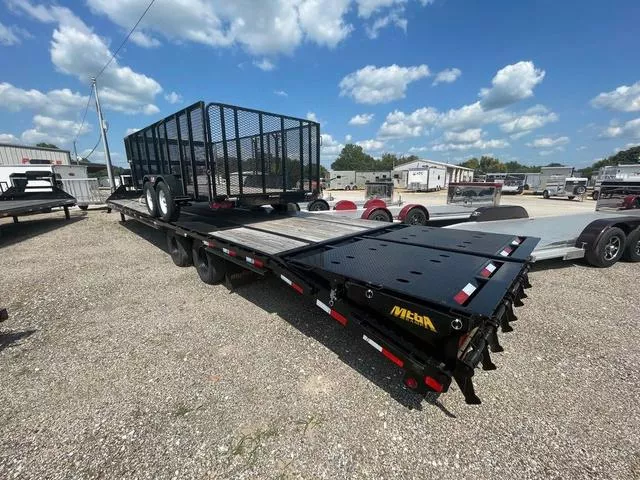 new Equipment / Flatbed Trailers Big Tex Trailers  for sale, in Wills Point, AL Thumbnail 2