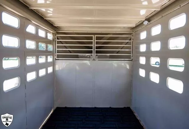 new Stock / Stock Combo Trailers Maxxim Industries  for sale, in Wills Point, AL Thumbnail 2