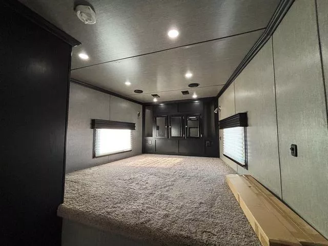 used Toy Haulers Sundowner Trailers  for sale, in Wills Point, TX Thumbnail 8