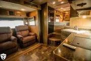 used Horse Trailers Lakota  for sale, in Wills Point, TX Thumbnail 16