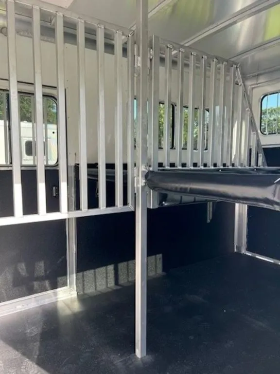 used Other Trailers Sundowner Trailers  for sale, in Wills Point, TX Thumbnail 2