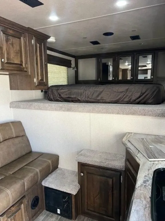 new Toy Haulers Sundowner Trailers  for sale, in Wills Point, AL Thumbnail 3