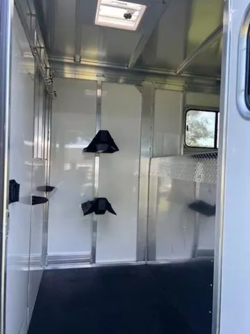 new Horse Trailers Sundowner Trailers  for sale, in Wills Point, TX Thumbnail 10