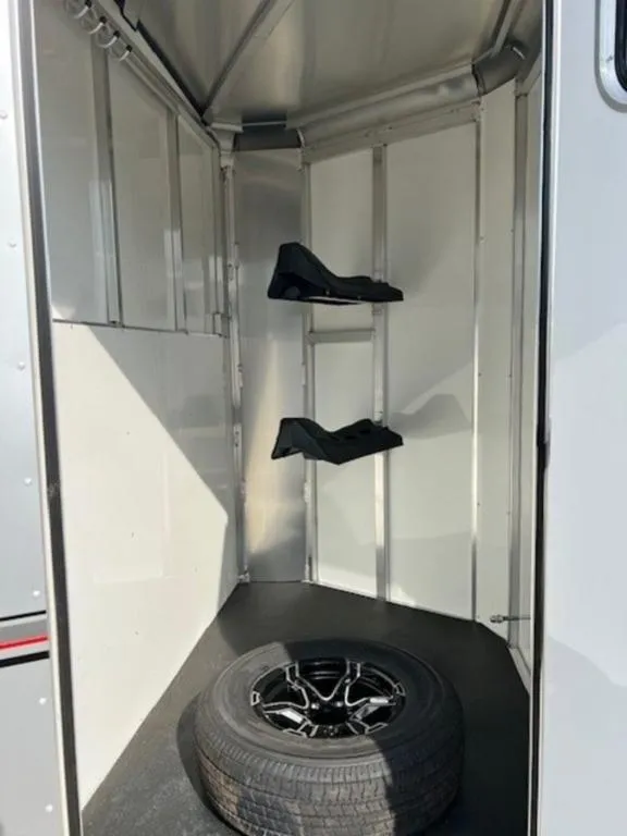 new Horse Trailers Sundowner Trailers  for sale, in Wills Point, TX Thumbnail 5