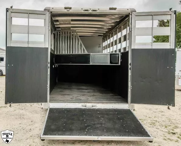 used Horse Trailers Sundowner Trailers  for sale, in Wills Point, AL Thumbnail 17