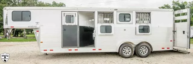 used Horse Trailers Sundowner Trailers  for sale, in Wills Point, AL Thumbnail 8