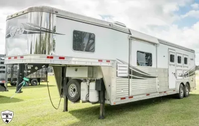 2012 Lakota Trailers BIGHORN 