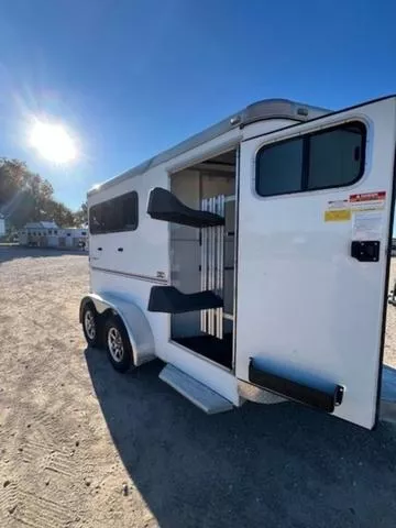 used Horse Trailers Sundowner Trailers  for sale, in Wills Point, AL Thumbnail 7