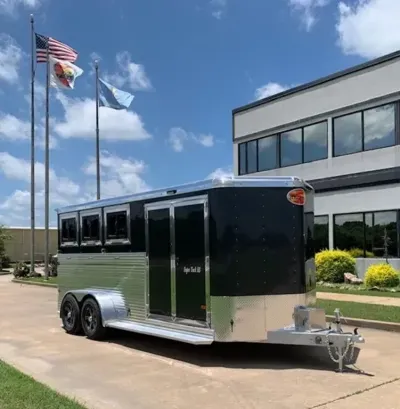 2027 Sundowner Trailers SUPER TACK 