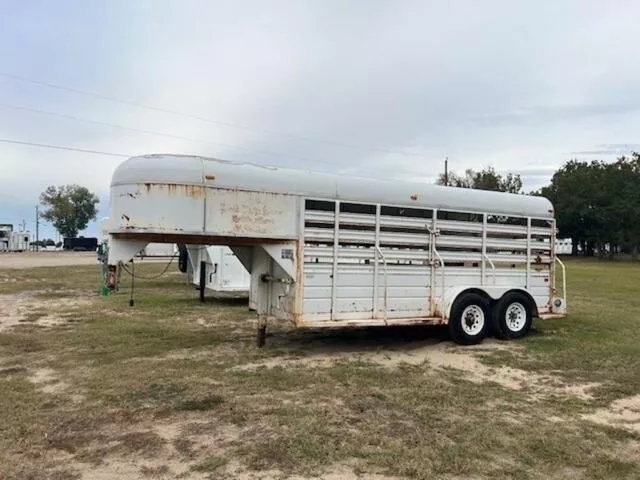 1993 W-W Trailers STOCK