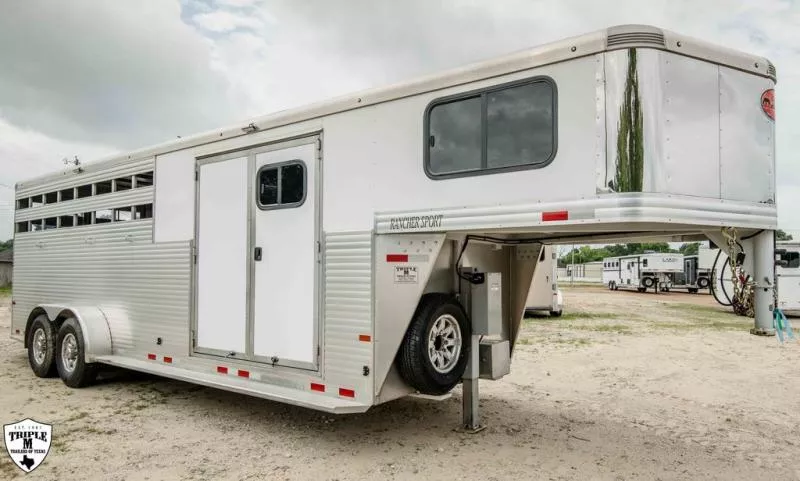used Horse Trailers Sundowner Trailers  for sale, in Wills Point, TX Thumbnail 12