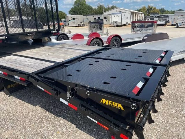 new Equipment / Flatbed Trailers Big Tex Trailers  for sale, in Wills Point, AL Thumbnail 4