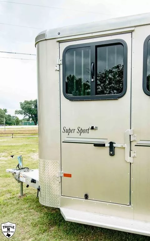 new Horse Trailers Sundowner Trailers  for sale, in Wills Point, TX Thumbnail 4