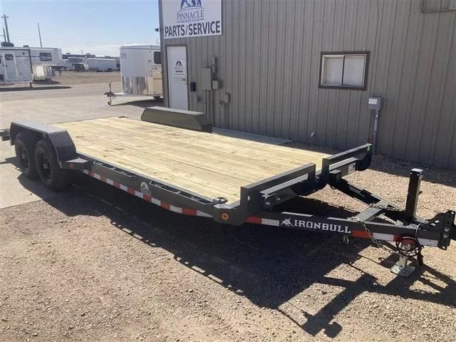 2025 IRONBULL 20' Equipment/car hauler 10K GVW