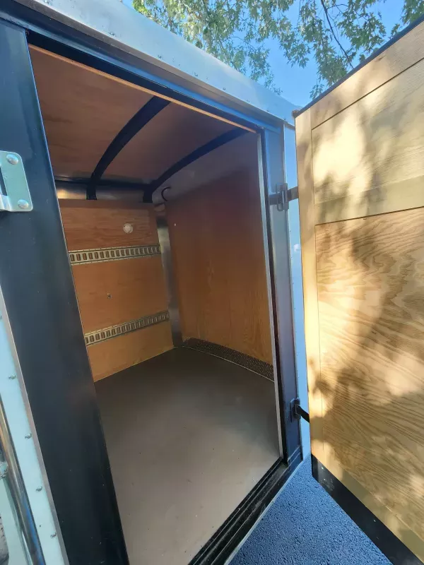 used Cargo (Enclosed) Trailers Loadrunner Trailers Trailer  for sale, in Salem, OR Thumbnail 5