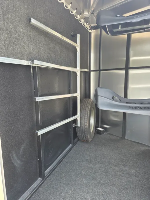 used Horse Trailers Logan Coach  for sale, in Canyon Lake, TX Thumbnail 7