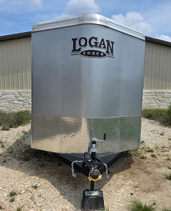used Horse Trailers Logan Coach  for sale, in Canyon Lake, TX Thumbnail 3