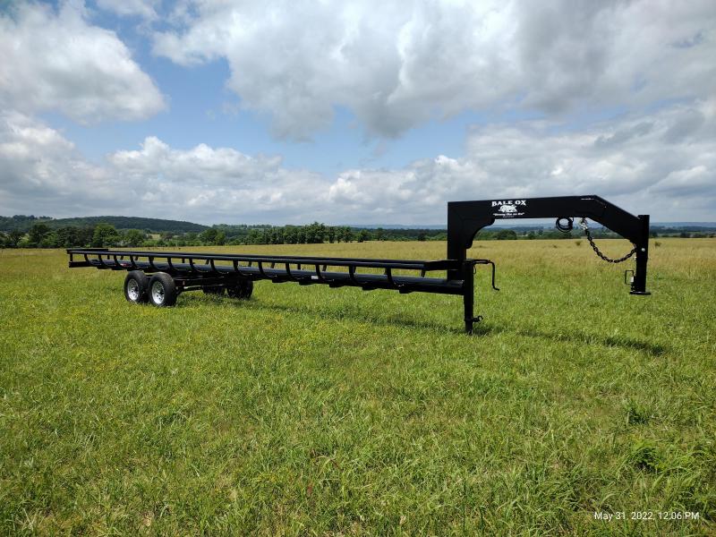 2022 Ozark Trailer Mfg 42' Bale Ox Hay Trailer 2022 Ozark Trailer Mfg 42' Bale Ox Hay Trailer